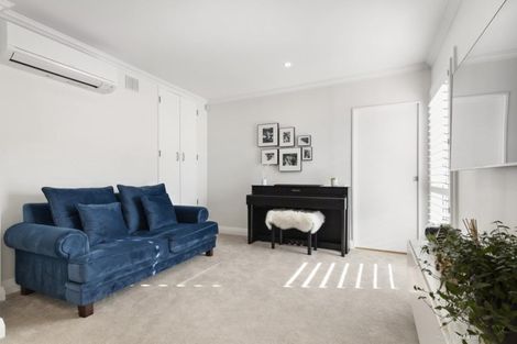 Photo of property in 12 Trelissick Crescent, Ngaio, Wellington, 6035