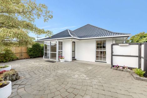 Photo of property in 1/21 Greenock Street, Redwood, Christchurch, 8051