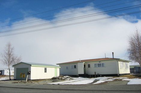 Photo of property in 216 Mackenzie Drive, Twizel, 7901