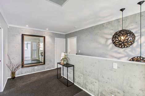 Photo of property in 76 Uxbridge Road, Cockle Bay, Auckland, 2014