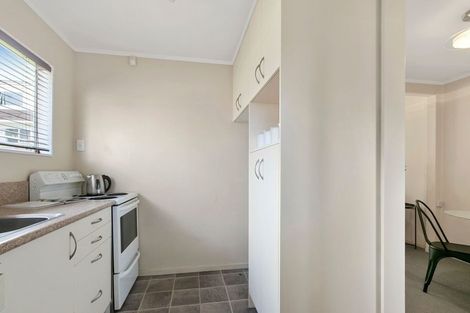 Photo of property in 37j Pharazyn Street, Melling, Lower Hutt, 5010