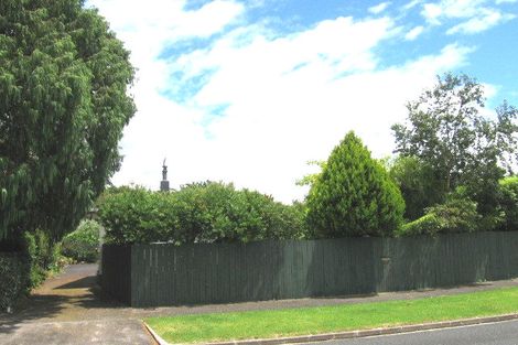 Photo of property in 17 Pembroke Crescent, Glendowie, Auckland, 1071