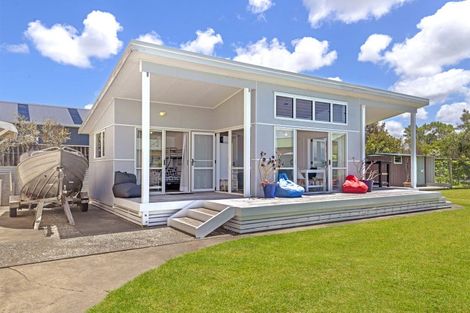 Photo of property in 95 Ymca Road, Mahia, 4198