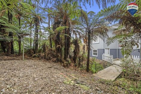 Photo of property in 76 Raukawa Street, Stokes Valley, Lower Hutt, 5019
