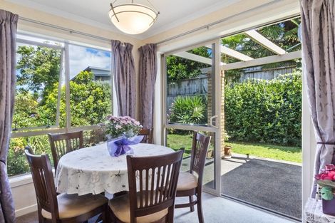 Photo of property in 1 Sovereign Isle Lane, Rototuna, Hamilton, 3210