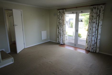 Photo of property in 42 Long Melford Road, Awapuni, Palmerston North, 4412