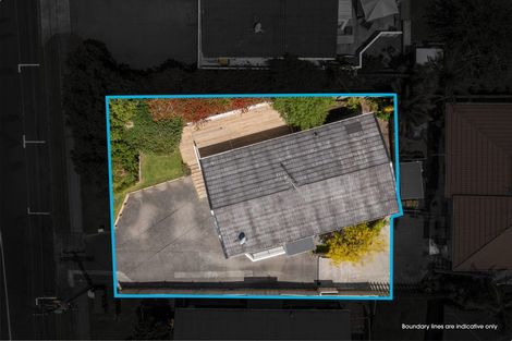 Photo of property in 1/120 Verran Road, Birkdale, Auckland, 0626