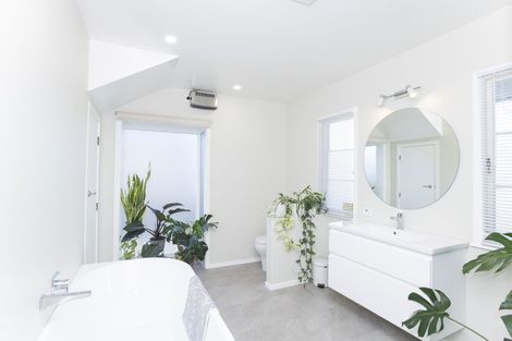 Photo of property in 577 Aberdeen Road, Te Hapara, Gisborne, 4010