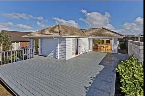 Photo of property in 120 Lake Road, Belmont, Auckland, 0622