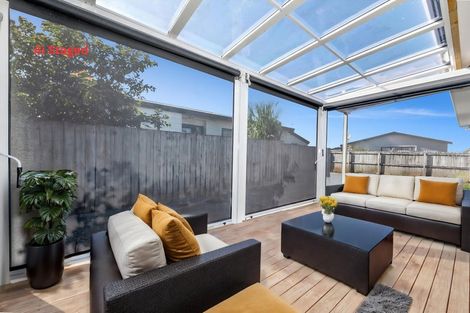 Photo of property in 2/39 Templeton Place, Clendon Park, Auckland, 2103