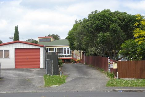 Photo of property in 24 Cottrell Place, Clendon Park, Auckland, 2103