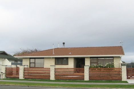 Photo of property in 55 Spriggs Crescent, Greenmeadows, Napier, 4112