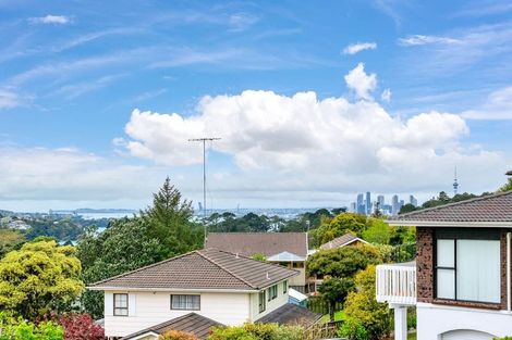 Photo of property in 155 Chelsea View Drive, Chatswood, Auckland, 0626