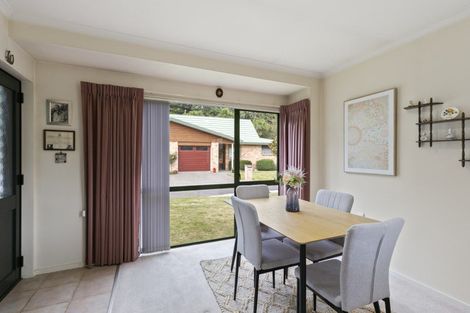 Photo of property in Redwood Village, 46/42 Main Road, Tawa, Wellington, 5028