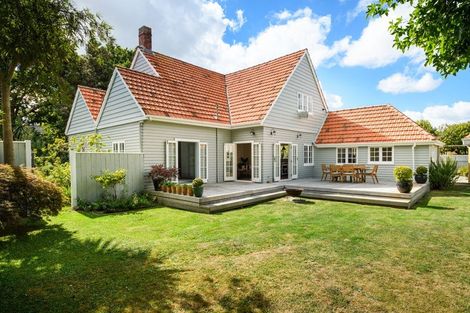 Photo of property in 38 Langston Avenue, Palmerston North, 4414