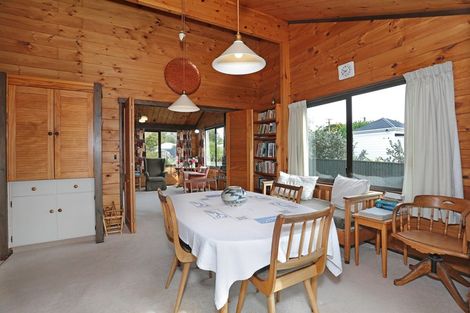 Photo of property in 3 Oxford Street, Marton, 4710