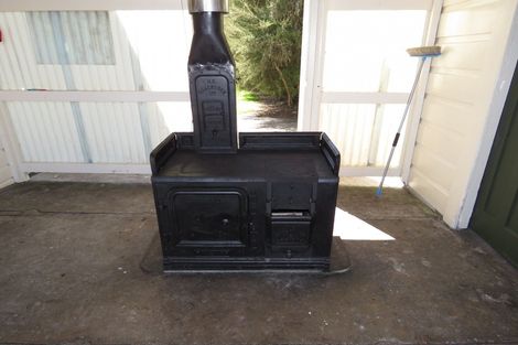 Photo of property in 2c-d Dunn Street, Reefton, 7830