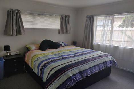 Photo of property in 7 Royalpark Place, Favona, Auckland, 2024
