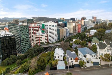 Photo of property in 57 Bolton Street, Kelburn, Wellington, 6012
