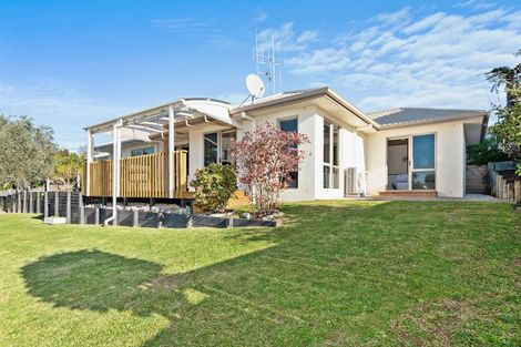 Photo of property in 111 Osprey Drive, Welcome Bay, Tauranga, 3112