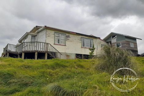 Photo of property in 184 Paparoa Station Road, Paparoa, 0571