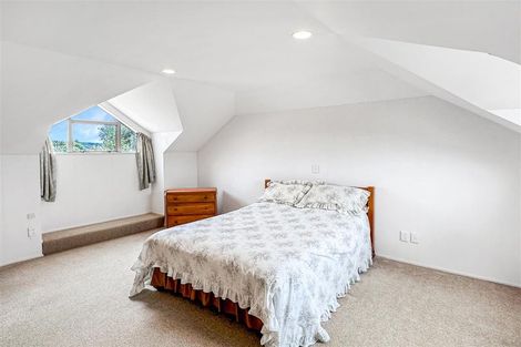 Photo of property in 34 Warwick Drive, Lynmore, Rotorua, 3010