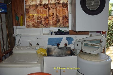 Photo of property in 1 Sandy Beach Road, Tinopai, 0593