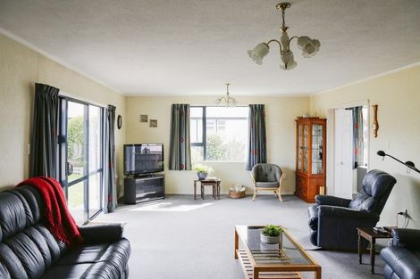 Photo of property in 15 Gordon Street, Weston, Oamaru, 9401