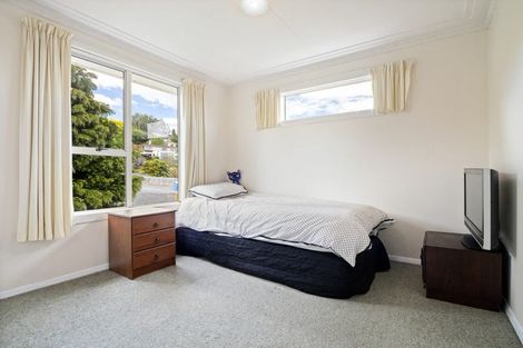 Photo of property in 35 Greenhithe Street, Waihola, Milton, 9073