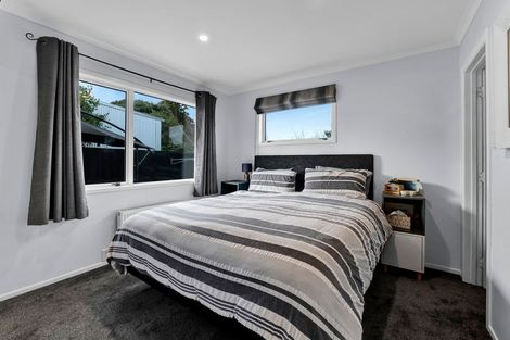 Photo of property in 11 Roto Street, Westown, New Plymouth, 4310