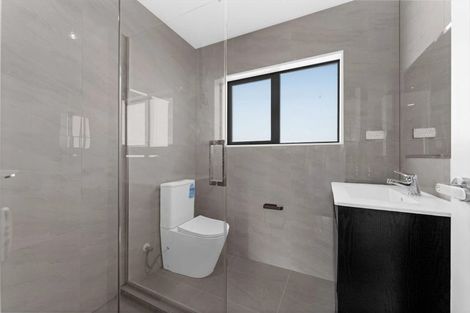 Photo of property in 10d White Road, Manurewa, Auckland, 2102