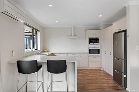 Photo of property in 8a Othello Drive, Rolleston, 7614