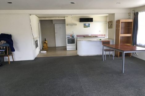 Photo of property in 22 Renwick Street, Papakura, 2110