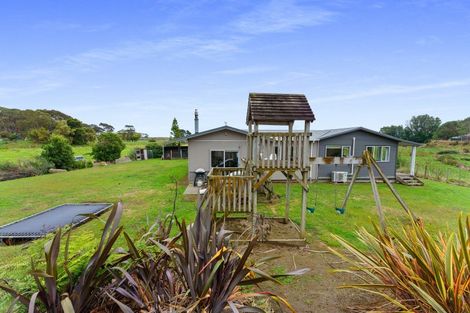 Photo of property in 78 Takapu Road, Manakau, Levin, 5573
