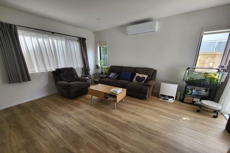 Photo of property in 22a Batkin Road, New Windsor, Auckland, 0600