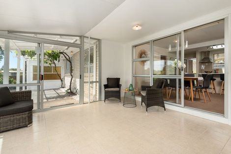 Photo of property in 27 Winchester Terrace, Bethlehem, Tauranga, 3110