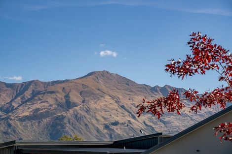 Photo of property in 29 Clearview Street, Wanaka, 9305