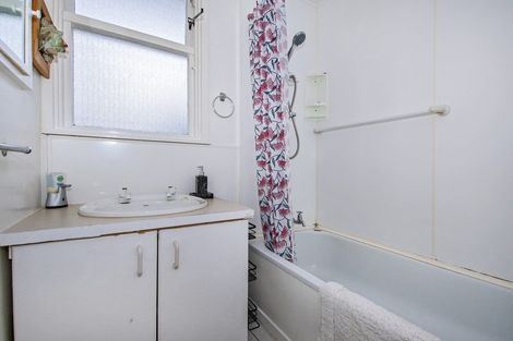 Photo of property in 21 Ngatoto Road, Tinopai, Matakohe, 0593