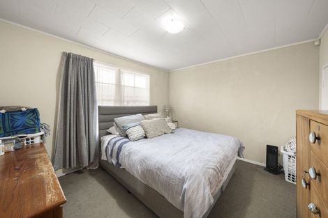 Photo of property in 4 Crampton Place, Manurewa, Auckland, 2102