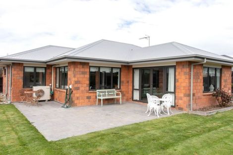 Photo of property in 6 Taiwhenua Street, Rangiora, 7400