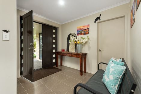 Photo of property in 21 Galloway Crescent, Pyes Pa, Tauranga, 3112