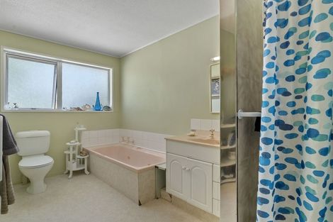 Photo of property in 6 Hall Road, Bannockburn, Cromwell, 9384