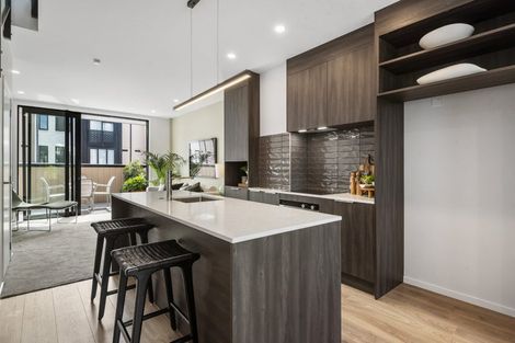 Photo of property in 2/19 Windlass Street, Long Bay, Auckland, 0630