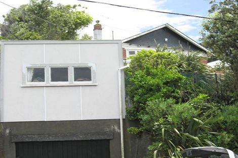 Photo of property in 7 Havelock Street, Mornington, Wellington, 6021