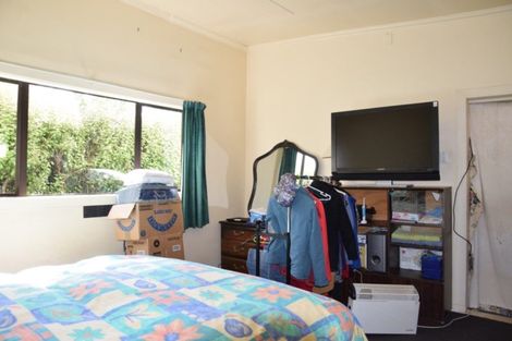 Photo of property in 124 Moulson Street, Strathern, Invercargill, 9812