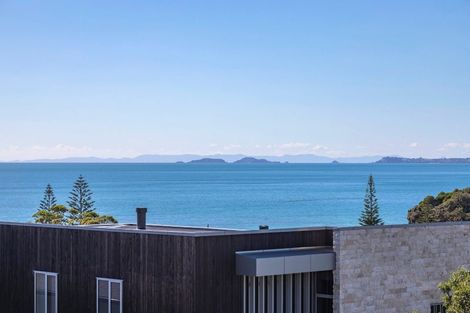 Photo of property in 20 Bearing Parade, Long Bay, Auckland, 0630