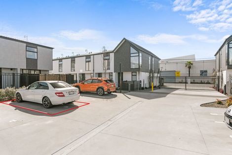 Photo of property in 3/8 New Brighton Road, Shirley, Christchurch, 8061