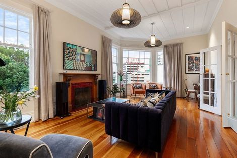 Photo of property in 57 Bolton Street, Kelburn, Wellington, 6012