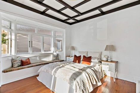 Photo of property in 118a Hutchinson Avenue, New Lynn, Auckland, 0600