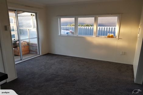 Photo of property in 37 Disraeli Street, Hawera, 4610